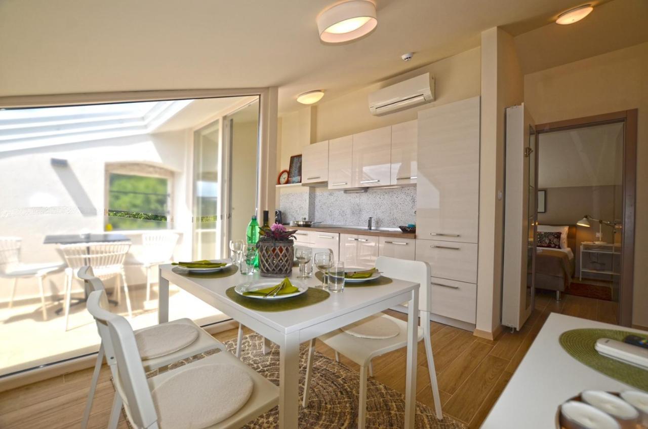 App & Rooms Juraga Bale Exterior photo
