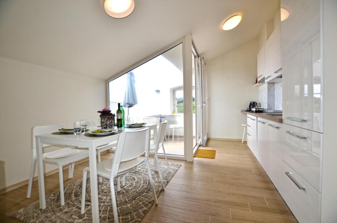 App & Rooms Juraga Bale Exterior photo