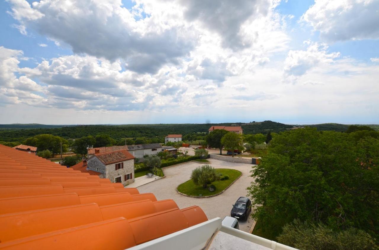 App & Rooms Juraga Bale Exterior photo