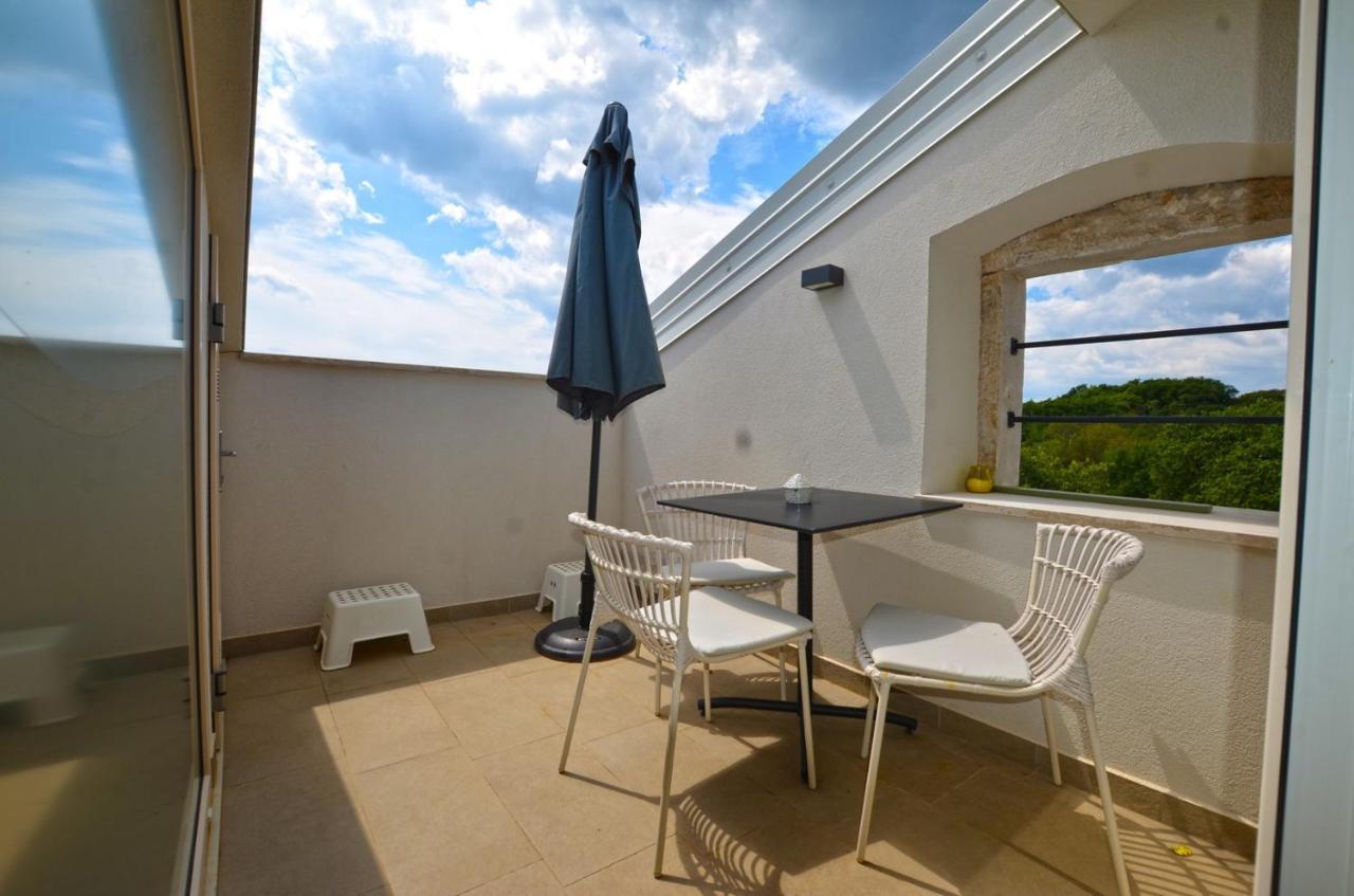 App & Rooms Juraga Bale Exterior photo